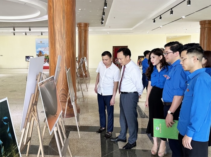 Triển lãm do Đoàn Thanh niên Ủy ban Dân tộc phối hợp với Đoàn Thanh niên Ủy ban Trung ương Mặt trận Tổ quốc Việt Nam, Đoàn Thanh niên Bộ Văn hóa, Thể thao và Du lịch tổ chức ngày 18/4, tại Làng Văn hóa - Du lịch các dân tộc Việt Nam (Đồng Mô, Sơn Tây, Hà Nội). Đây hoạt động hướng tới Kỷ niệm 78 năm ngày thành lập cơ quan Ủy ban Dân tộc (3/5/1946 - 3/5/2024) và chào mừng Ngày Văn hóa các dân tộc Việt Nam (19/4)