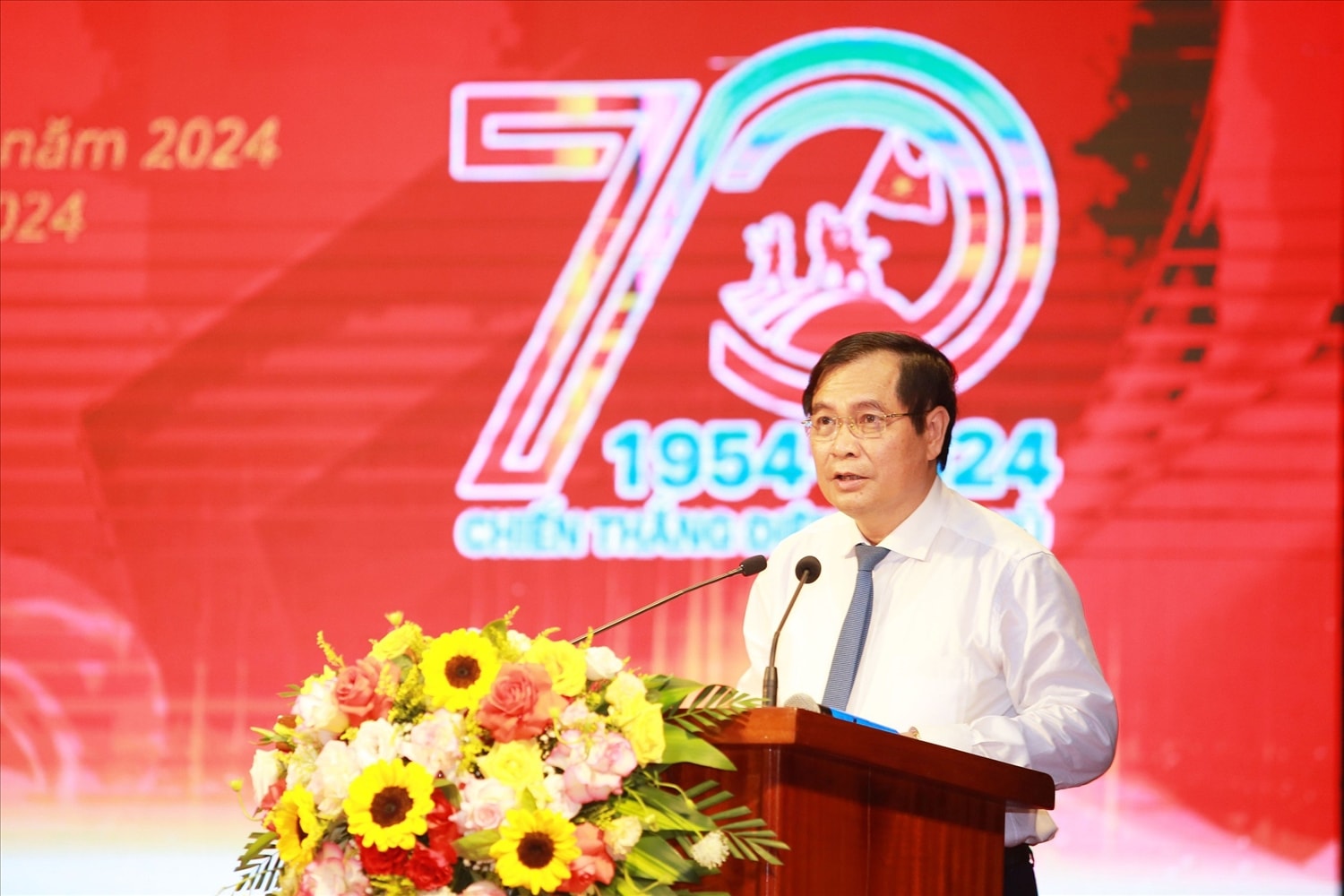 Ông Phan Xuân Thủy, Phó Trưởng Ban Tuyên giáo Trung ương, Phó Giám đốc Trung tâm Báo chí Kỷ niệm 70 năm Chiến thắng Điện Biên Phủ