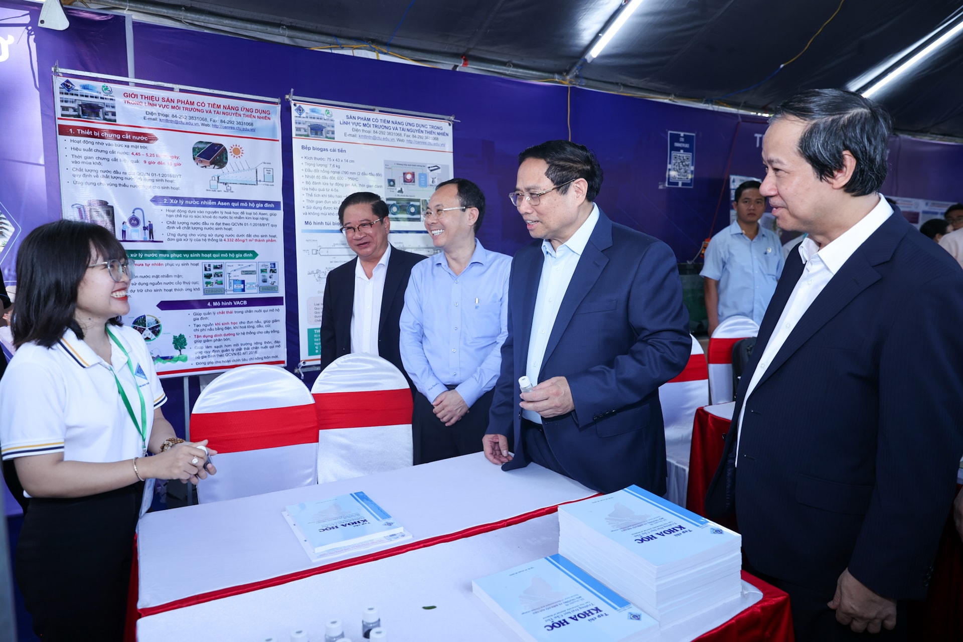 Thủ tướng mong muốn tinh thần khởi nghiệp sống mãi, không có giới hạn, không có điểm dừng trong thế hệ trẻ Thủ tướng mong muốn tinh thần khởi nghiệp sống mãi, không có giới hạn, không có điểm dừng trong thế hệ trẻ