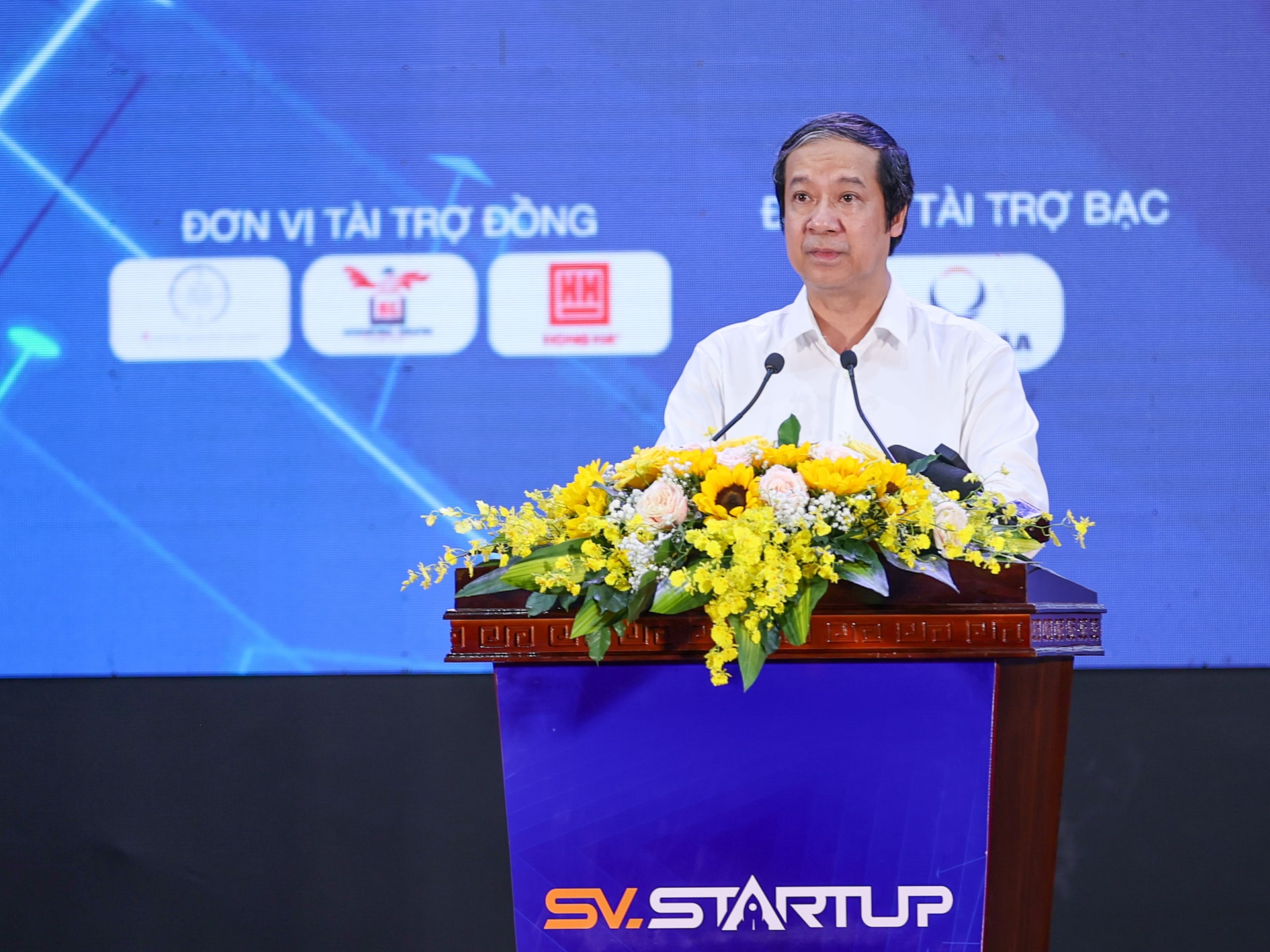 Bộ trưởng Bộ Giáo dục và Đào tạo Nguyễn Kim Sơn chia sẻ tại Ngày hội - Ảnh: VGP/Nhật Bắc Bộ trưởng Bộ Giáo dục và Đào tạo Nguyễn Kim Sơn chia sẻ tại Ngày hội - Ảnh: VGP/Nhật Bắc