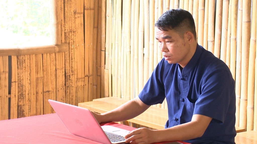 Anh Hoàng Văn Sằn, chủ homestay chú trọng quảng bá du lịch trên các nền tảng mạng xã hội Anh Hoàng Văn Sằn, chủ homestay chú trọng quảng bá du lịch trên các nền tảng mạng xã hội