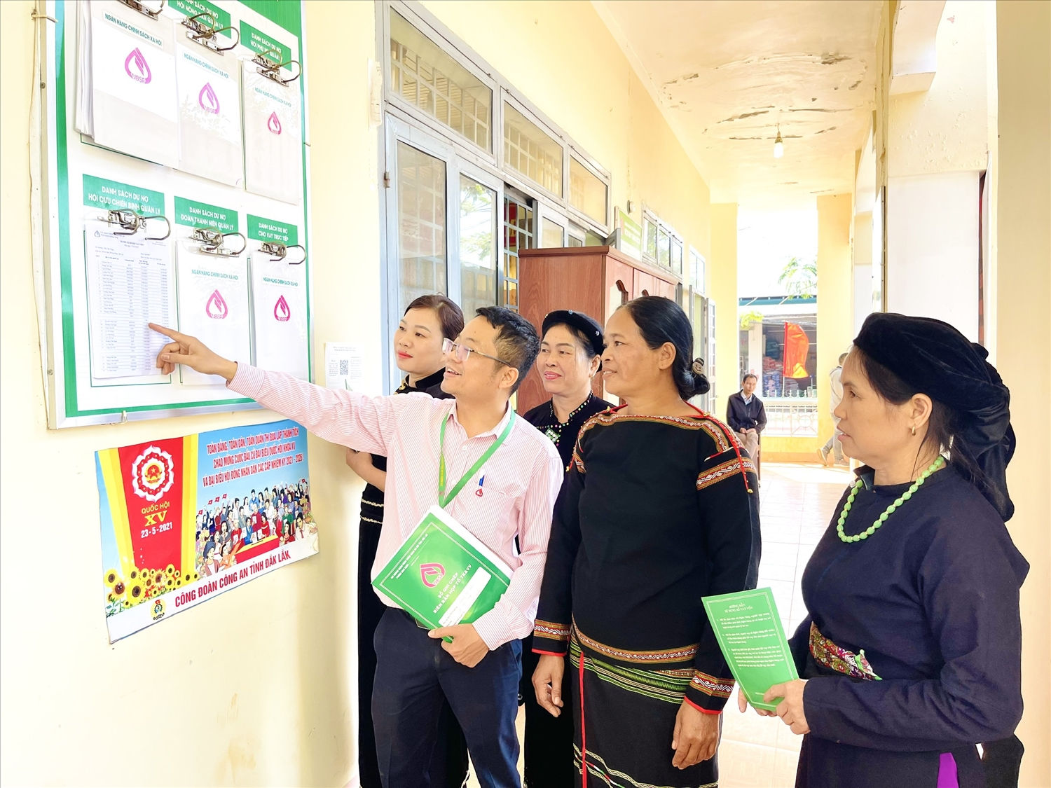 Nhờ nguồn vốn tín dụng chính sách đã giúp cho hộ nghèo và các đối tượng chính sách khác  trên địa bàn huyện Krông Năng có được việc làm, thu nhập ổn định, góp phần giảm nghèo bền vững