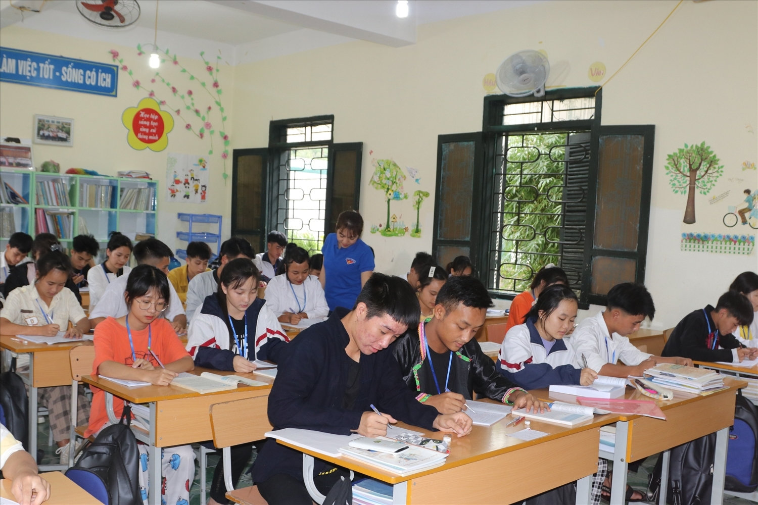Kỳ thi tốt nghiệp THPT năm 2024 được tổ chức vào các ngày 26, 27, 28, 29/6/2024 (Ảnh IT) Kỳ thi tốt nghiệp THPT năm 2024 được tổ chức vào các ngày 26, 27, 28, 29/6/2024 (Ảnh IT)