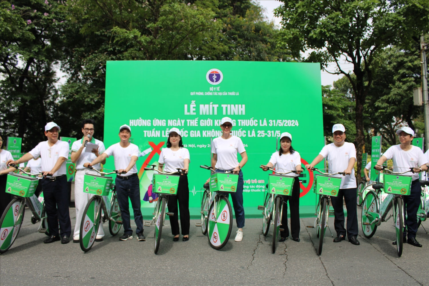 Lễ mít tinh hưởng ứng Ngày Thế giới không thuốc lá 31/5/2024 với thông điệp “Bảo vệ trẻ em trước những tác động của ngành công nghiệp thuốc lá”. Lễ mít tinh hưởng ứng Ngày Thế giới không thuốc lá 31/5/2024 với thông điệp “Bảo vệ trẻ em trước những tác động của ngành công nghiệp thuốc lá”.