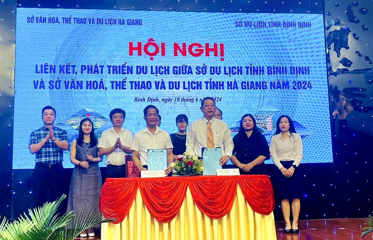 Lễ ký kết giữa Sở Du lịch Bình Định và Sở VHTT&DL Hà Giang về liên kết, hợp tác phát triển du lịch