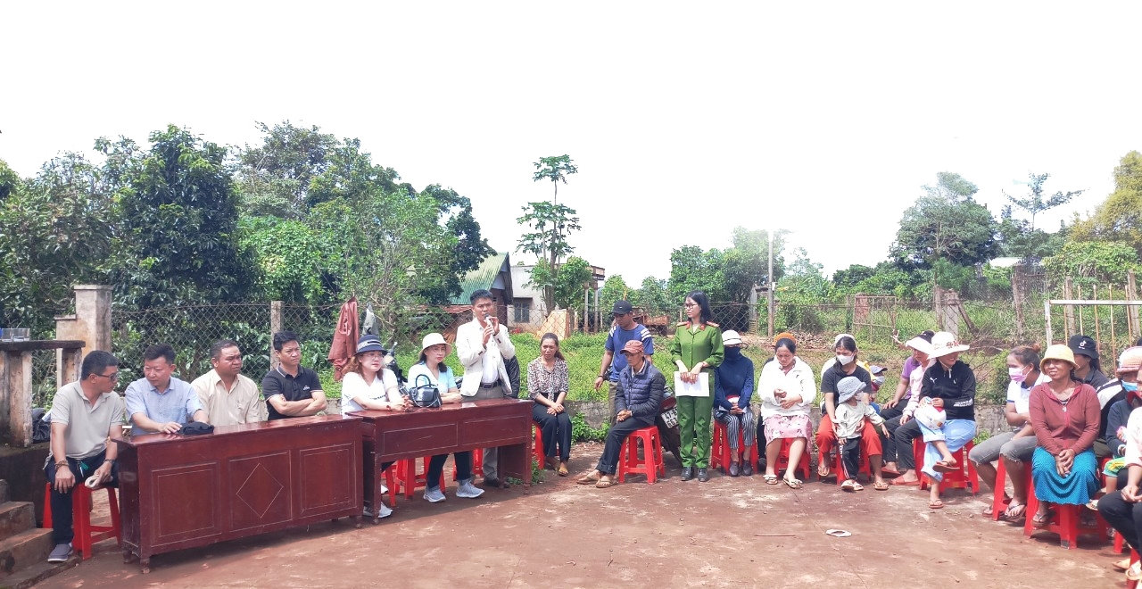 Công tác tuyên truyền, vận động Nhân dân phòng, chống tệ nạn xã hội, bảo vệ buôn làng được chú trọng