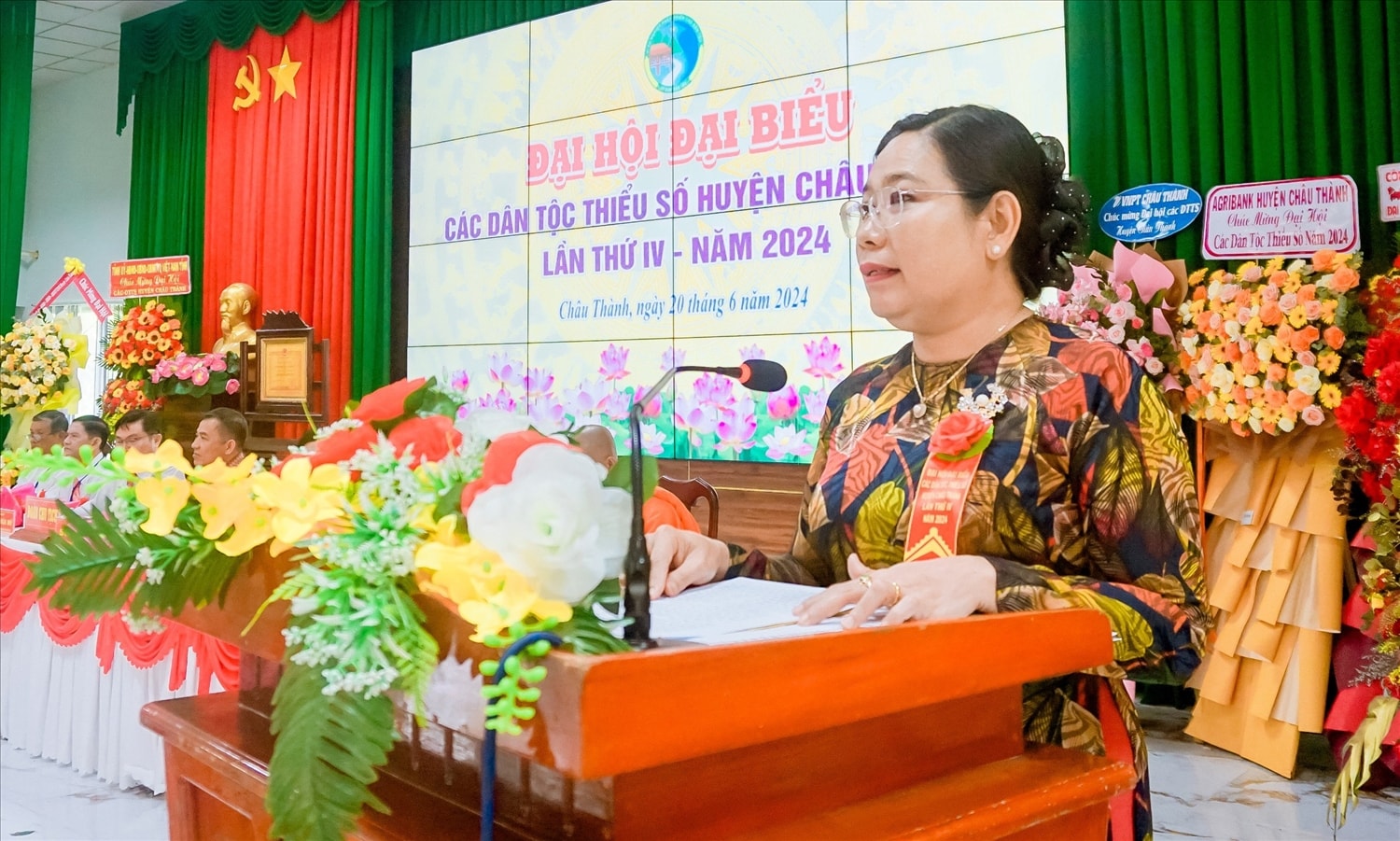Bà Hồ Thị Cẩm Đào - Phó Bí thư Thường trực Tỉnh ủy, Chủ tịch HĐND tỉnh Sóc Trăng phát biểu chỉ đạo Đại hội