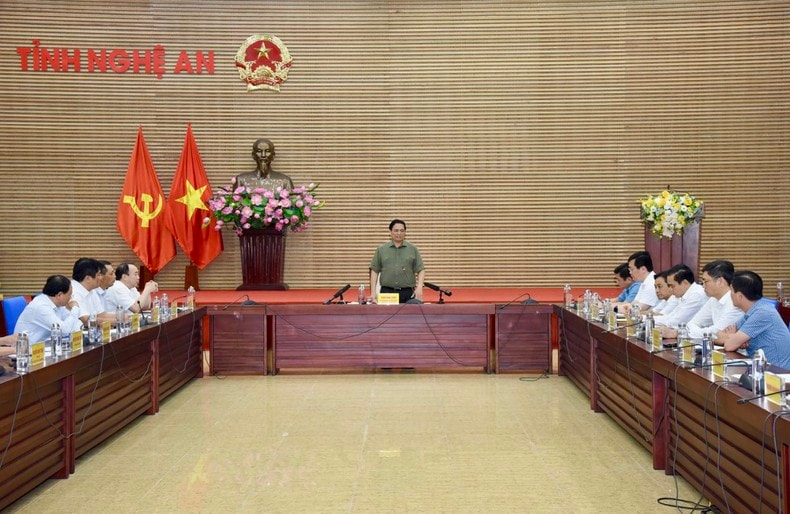 Quang cảnh cuộc họp