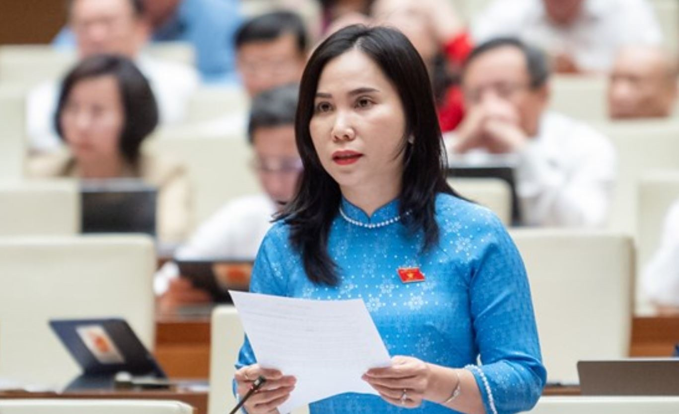 Đại biểu Lê Thị Ngọc Linh (Đoàn ĐBQH tỉnh Bạc Liêu) Đại biểu Lê Thị Ngọc Linh (Đoàn ĐBQH tỉnh Bạc Liêu)