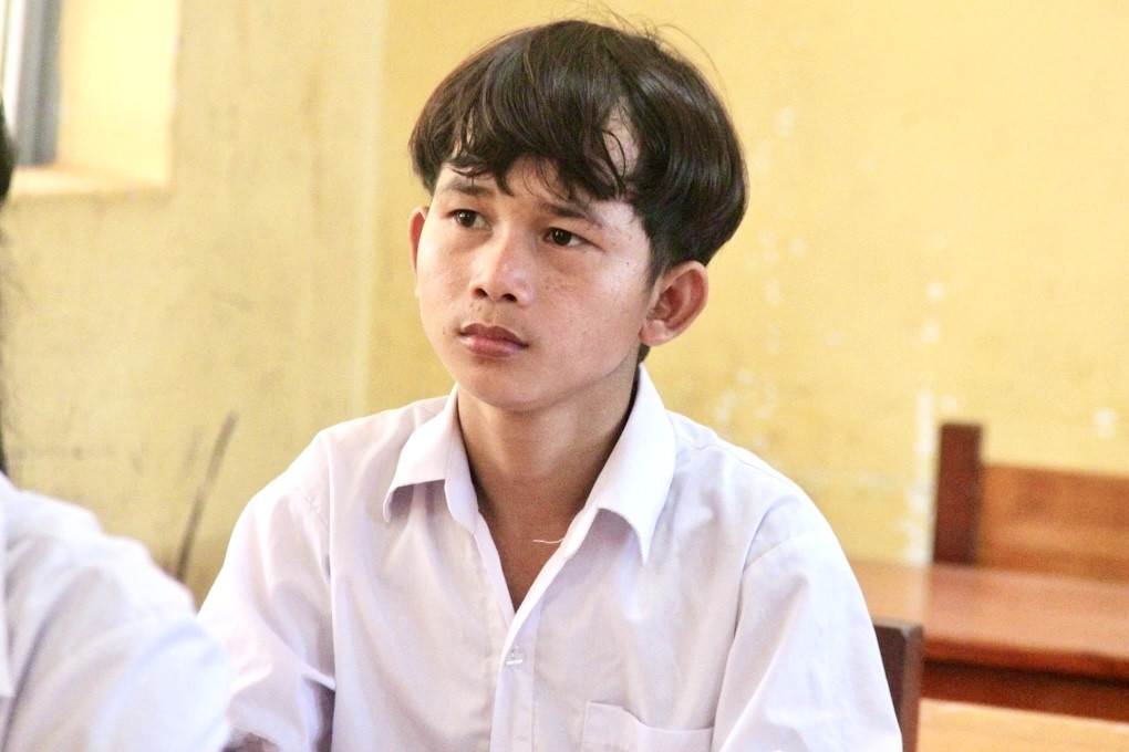 Chàng trai Ba Na Yưng quyết tâm tham gia Kỳ thi tốt nghiệp THPT năm 2024  để chinh phục ước mơ của mình