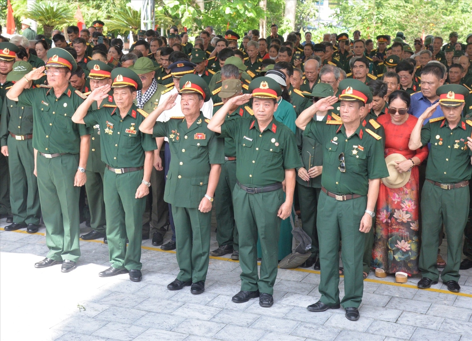 Ban liên lạc Sư đoàn 356 - Mặt trận Vị Xuyên của các tỉnh, thành phố tưởng niệm các Anh hùng Liệt sỹ tại Nghĩa trang Liệt sỹ Quốc gia Vị Xuyên Ban liên lạc Sư đoàn 356 - Mặt trận Vị Xuyên của các tỉnh, thành phố tưởng niệm các Anh hùng Liệt sỹ tại Nghĩa trang Liệt sỹ Quốc gia Vị Xuyên
