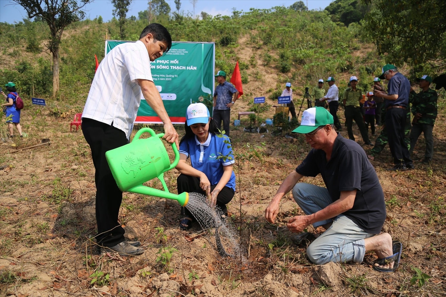 Đến năm 2027, VARS phấn đấu hoàn thành 1.000 ha cây bản địa góp phần phục hồi rừng Đến năm 2027, VARS phấn đấu hoàn thành 1.000 ha cây bản địa góp phần phục hồi rừng