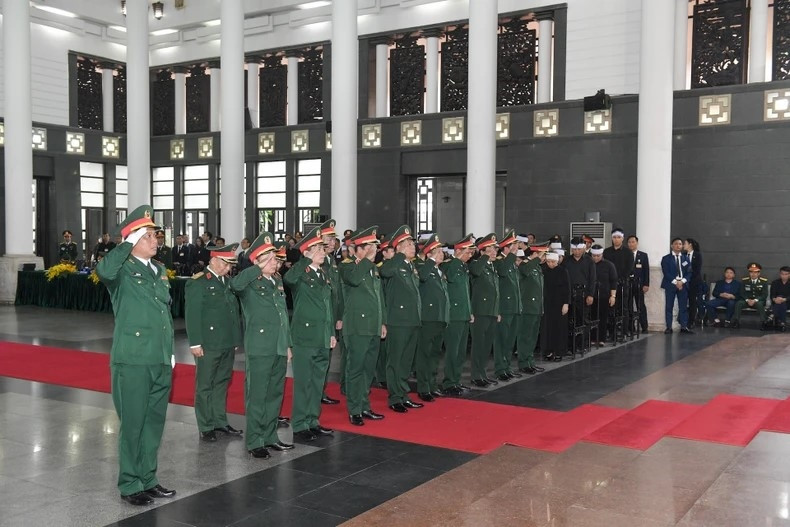 Đoàn Học viện Quốc phòng. (Ảnh: Nhandan.vn) Đoàn Học viện Quốc phòng. (Ảnh: Nhandan.vn)