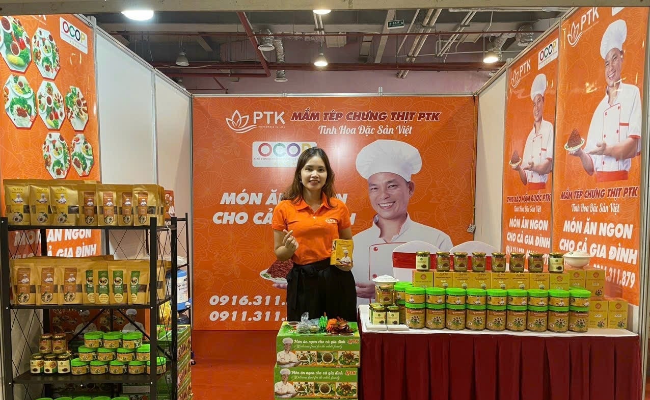 Các sản phẩm OCOP ngày càng khẳng định chất lượng và uy tín, nhiều khách hàng trong và ngoài tỉnh tin dùng (Ảnh minh họa). Các sản phẩm OCOP ngày càng khẳng định chất lượng và uy tín, nhiều khách hàng trong và ngoài tỉnh tin dùng (Ảnh minh họa).