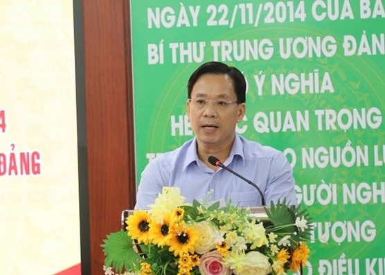 Ông Hoàng Văn Nghiệm, Phó Bí thư Thường trực Tỉnh ủy, Trưởng Đoàn đại biểu Quốc hội tỉnh Lạng Sơn phát biểu tại Hội nghị Ông Hoàng Văn Nghiệm, Phó Bí thư Thường trực Tỉnh ủy, Trưởng Đoàn đại biểu Quốc hội tỉnh Lạng Sơn phát biểu tại Hội nghị