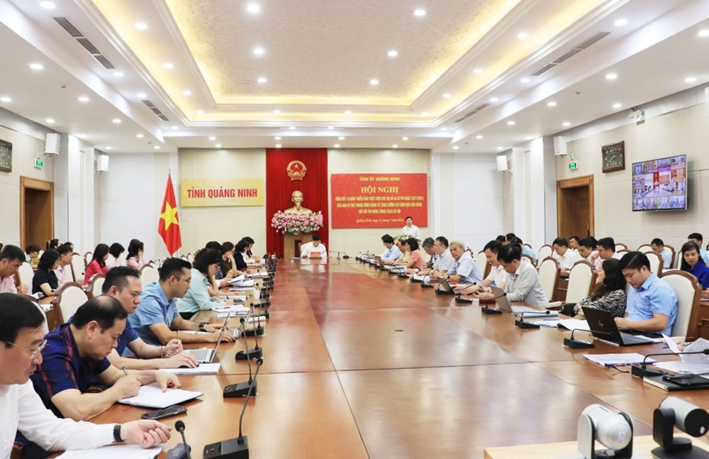 Toàn cảnh Hội nghị Toàn cảnh Hội nghị