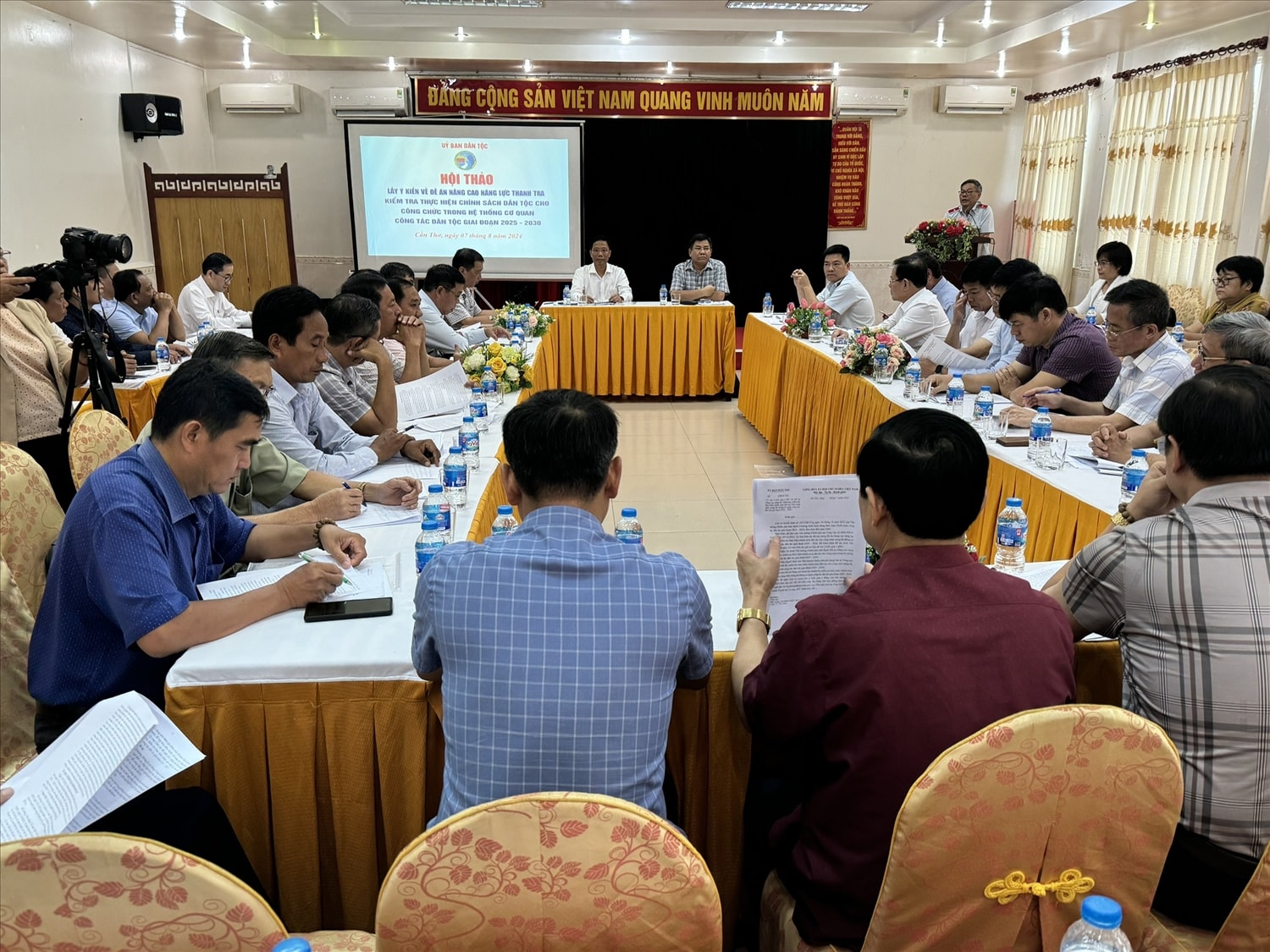 Quang cảnh Hội thảo Quang cảnh Hội thảo