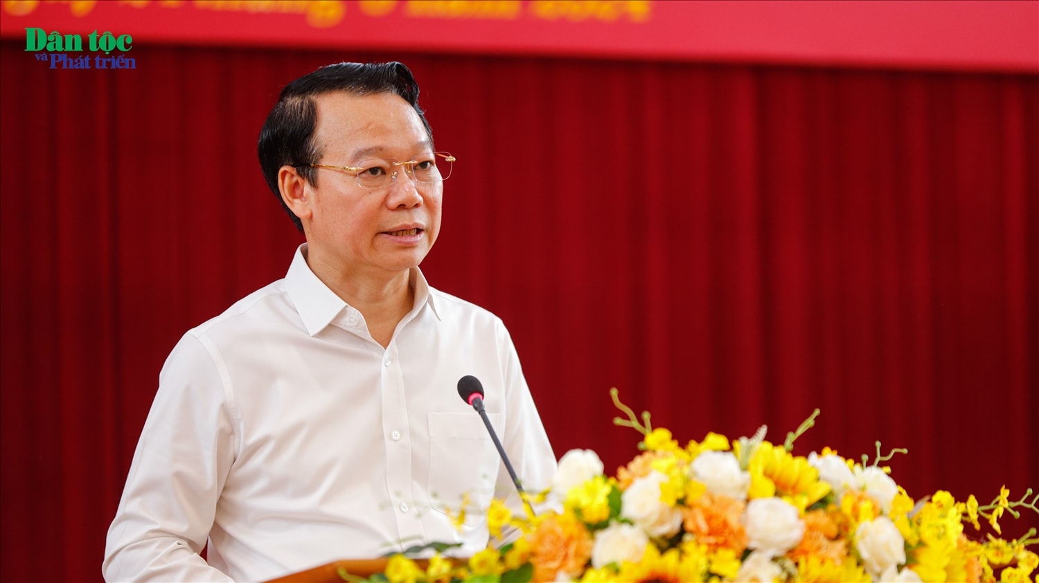 Bí thư Tỉnh ủy Yên Bái Đỗ Đức Duy phát biểu tại buổi gặp mặt