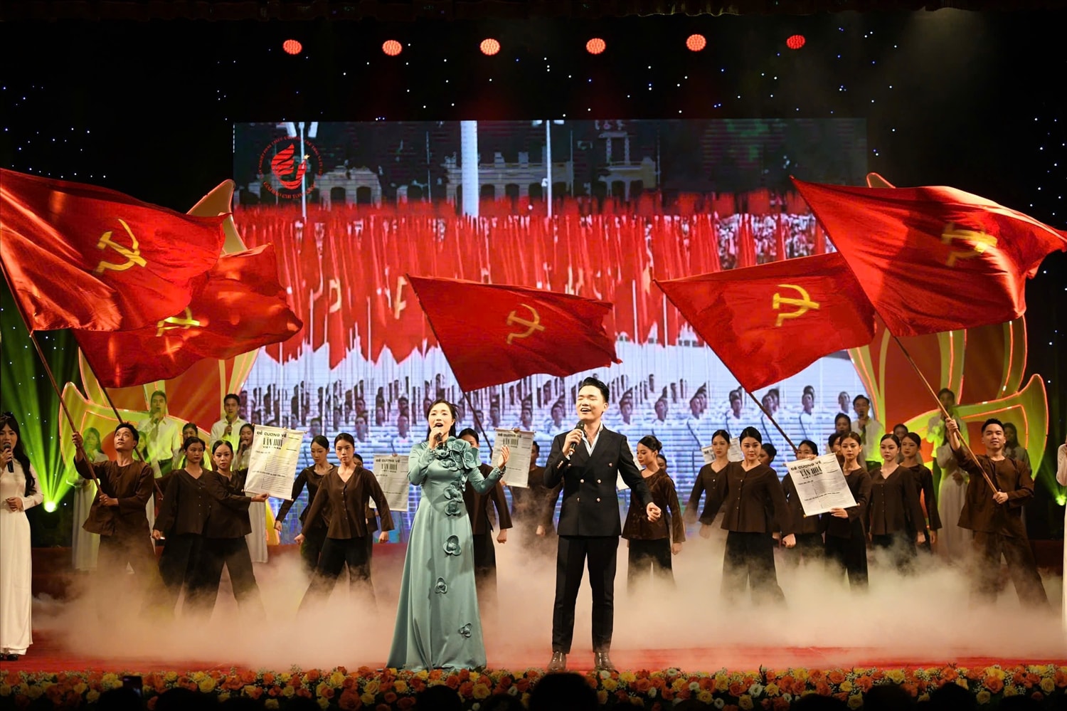 Giải Báo chí toàn quốc “Vì sự nghiệp phát triển Văn hoá, Thể thao và Du lịch” lần thứ Hai được tổ chức nhằm ghi nhận và tôn vinh những người làm báo đối với sự nghiệp phát triển văn hóa, thể thao và du lịch Giải Báo chí toàn quốc “Vì sự nghiệp phát triển Văn hoá, Thể thao và Du lịch” lần thứ Hai được tổ chức nhằm ghi nhận và tôn vinh những người làm báo đối với sự nghiệp phát triển văn hóa, thể thao và du lịch