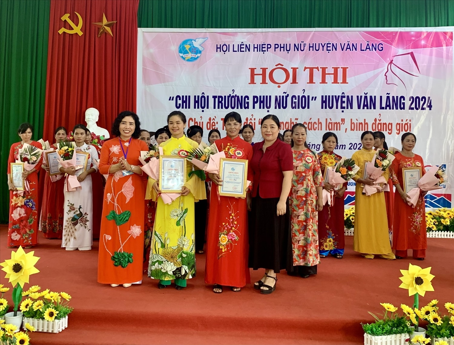 Hội thi là dịp để các thí sinh cũng chính là các Chi hội trưởng Chi hội phụ nữ tìm hiểu về dự án 8 “Thực hiện bình đẳng giới và giải quyết những vấn đề cấp thiết đối với phụ nữ và trẻ em