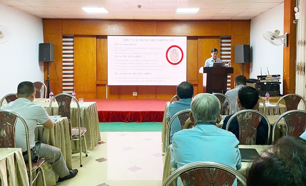 Toàn cảnh lớp học Toàn cảnh lớp học