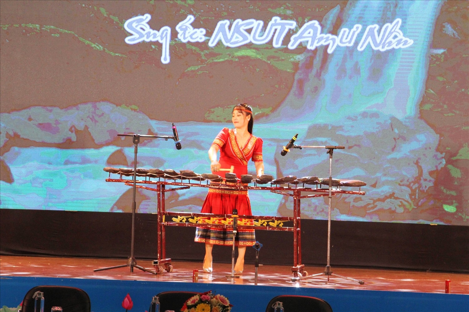 (Tin CTV ruột) Ninh Thuận: Họp mặt đại biểu trí thức, nhà khoa học,  văn nghệ sĩ tiêu biểu năm 2024 3