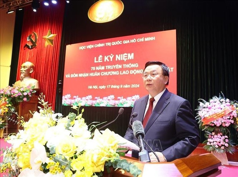 GS.TS. Nguyễn Xuân Thắng, Ủy viên Bộ Chính trị, Giám đốc Học viện Chính trị Quốc gia Hồ Chí Minh, Chủ tịch Hội đồng Lý luận Trung ương đọc diễn văn tại lễ kỷ niệm - Ảnh: TTXVN GS.TS. Nguyễn Xuân Thắng, Ủy viên Bộ Chính trị, Giám đốc Học viện Chính trị Quốc gia Hồ Chí Minh, Chủ tịch Hội đồng Lý luận Trung ương đọc diễn văn tại lễ kỷ niệm - Ảnh: TTXVN