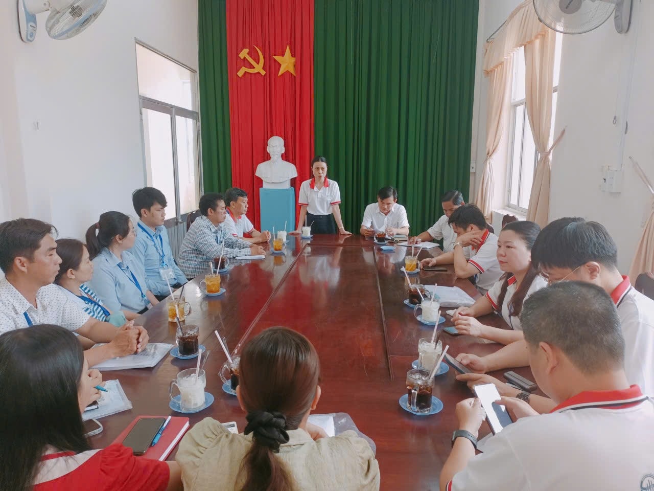 Để tiến hành Cuộc điều tra 53 DTTS, các ĐTV điều được tập huấn kỹ lưỡng về nghiệp vụ Để tiến hành Cuộc điều tra 53 DTTS, các ĐTV điều được tập huấn kỹ lưỡng về nghiệp vụ