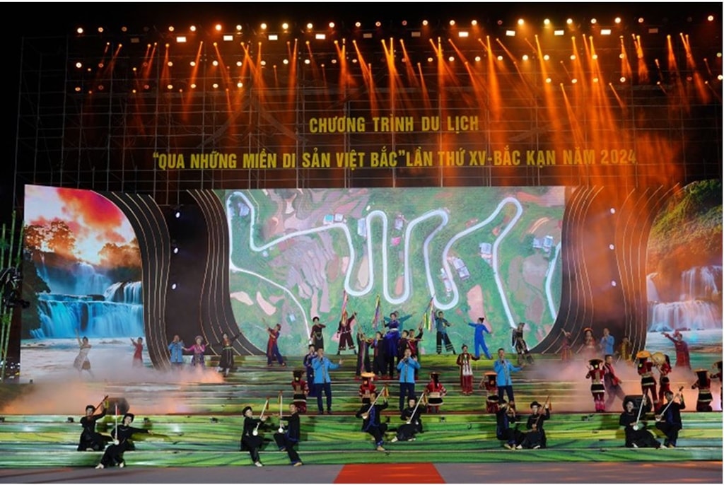 (BCĐ- Chuyên đề Ban DT Cao Bằng) Gìn giữ văn hóa truyền thống ở miền biên ải: Về miền di sản (Bài 1) (BCĐ- Chuyên đề Ban DT Cao Bằng) Gìn giữ văn hóa truyền thống ở miền biên ải: Về miền di sản (Bài 1)