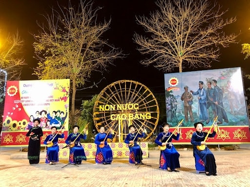 (BCĐ- Chuyên đề Ban DT Cao Bằng) Gìn giữ văn hóa truyền thống ở miền biên ải: Về miền di sản (Bài 1) 2 (BCĐ- Chuyên đề Ban DT Cao Bằng) Gìn giữ văn hóa truyền thống ở miền biên ải: Về miền di sản (Bài 1) 2