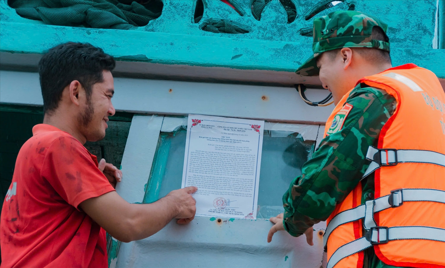 Bộ đội Biên phòng tỉnh Cà Mau tăng cường công tác tuyên tuyền đến ngư dân các quy định về phòng, chống  khai thác IUU 