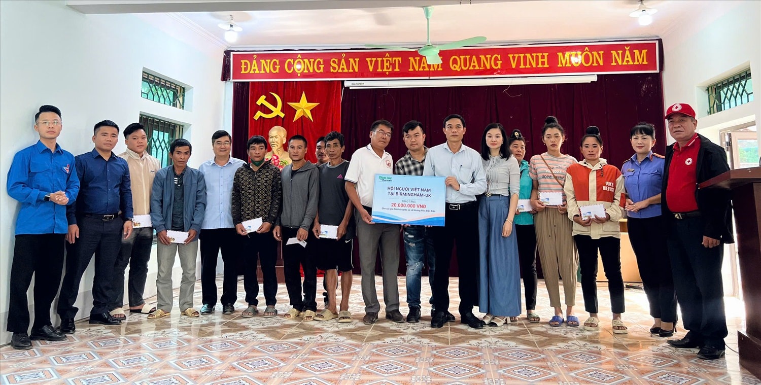 Chuyến đi nghĩa tình: Mang hơn 1 tỉ đồng tới đồng bào Lai Châu và Điện Biên 7