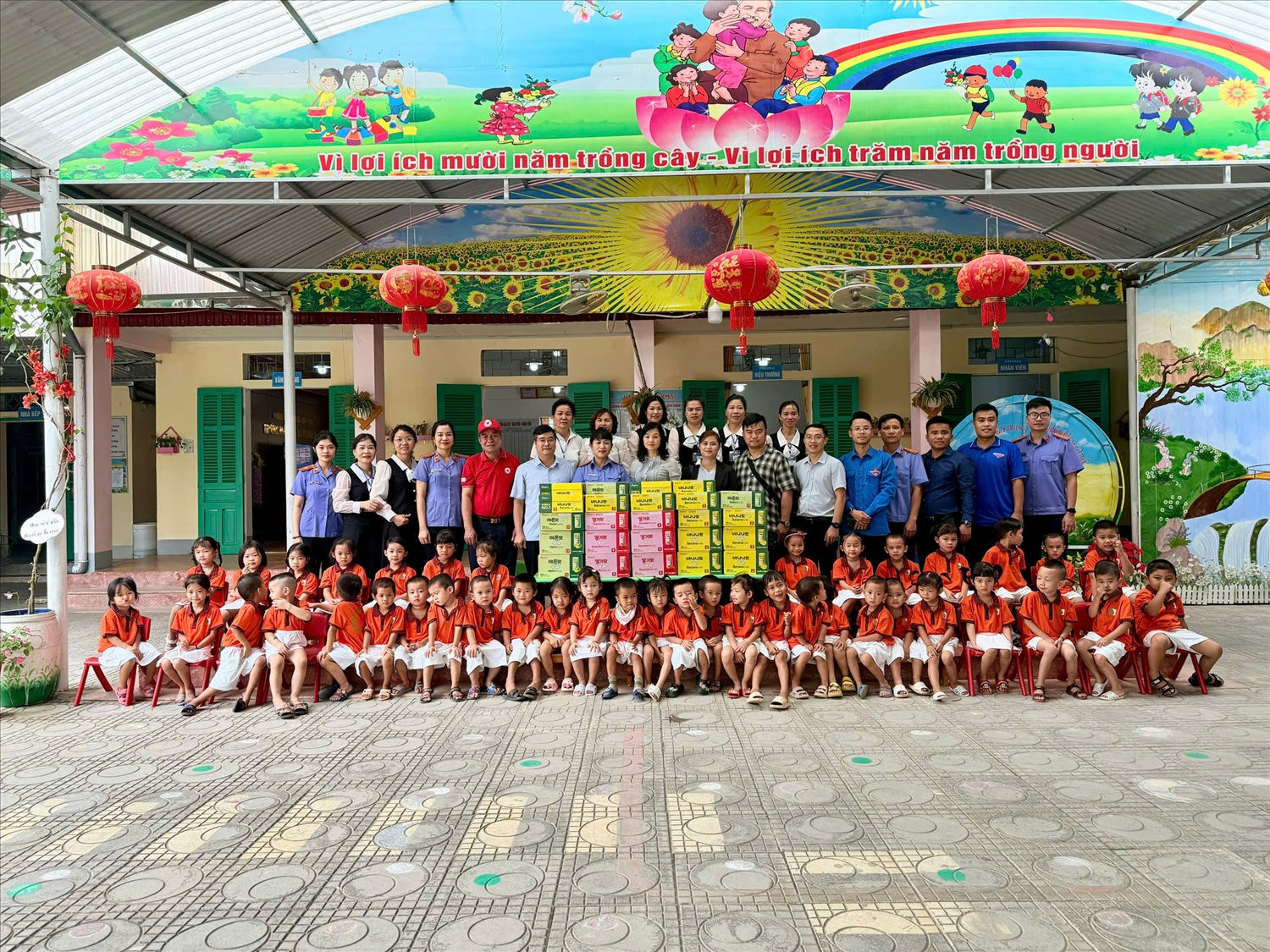Chuyến đi nghĩa tình: Mang hơn 1 tỉ đồng tới đồng bào Lai Châu và Điện Biên 6