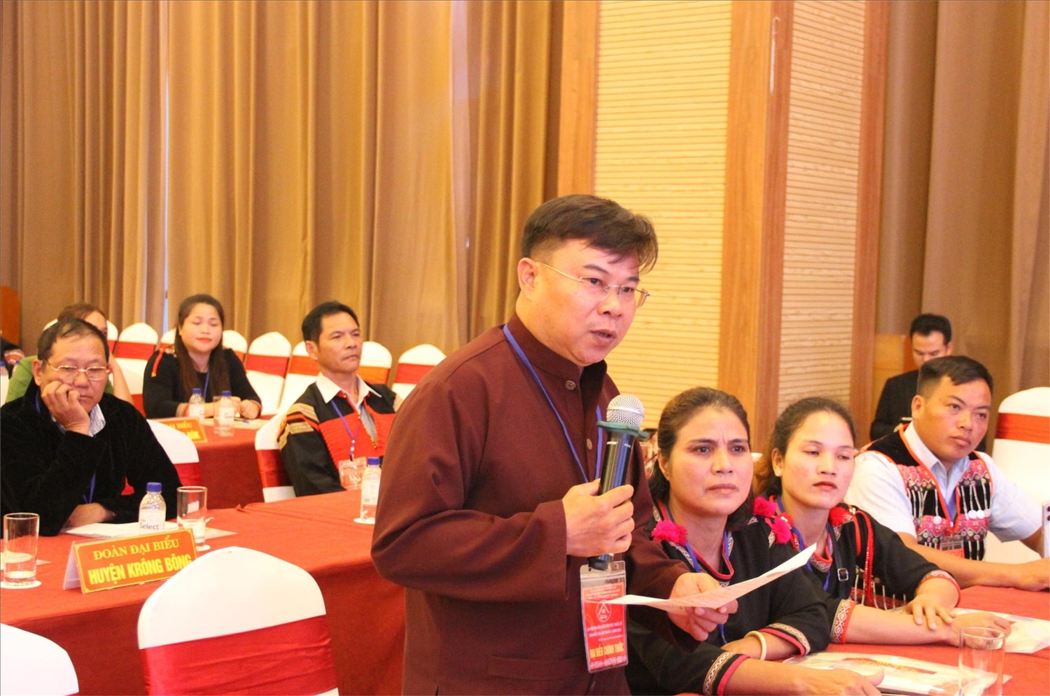 Đại biểu ý kiến, kiến nghị đến hội nghị Đại biểu ý kiến, kiến nghị đến hội nghị