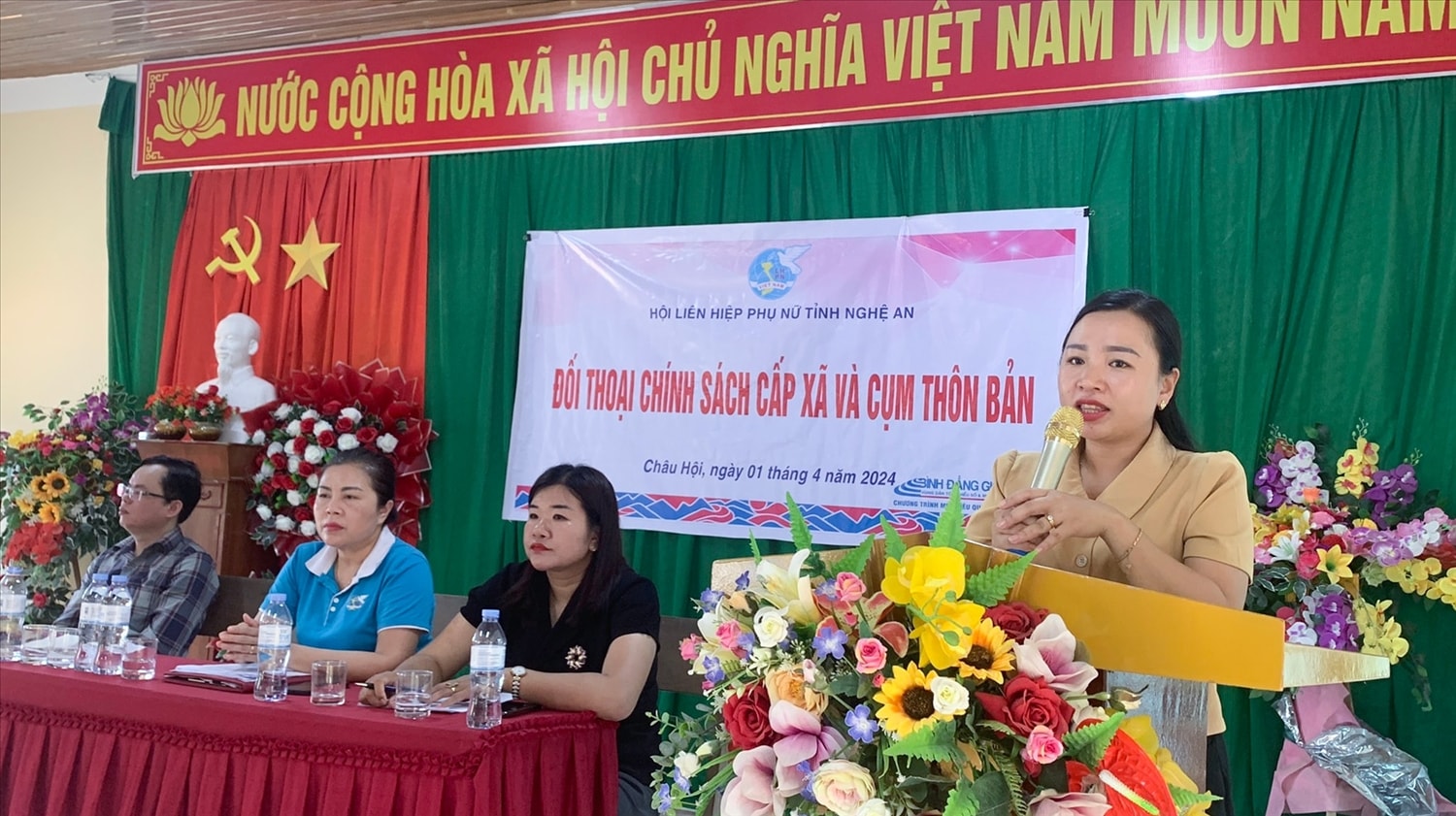 Huyện Quỳ Châu đối thoại với  cán bộ, hội viên xã Châu Hội