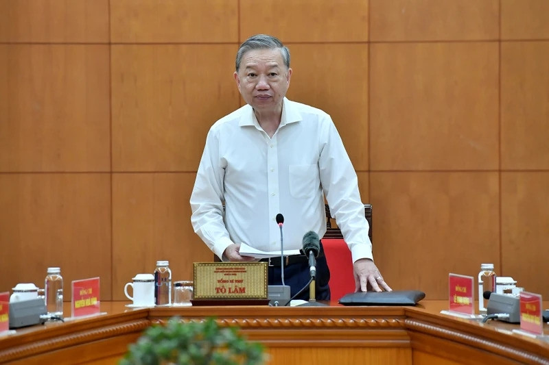 Tổng Bí thư Tô Lâm làm việc với Tiểu ban Văn kiện và Tiểu ban Điều lệ Đảng 