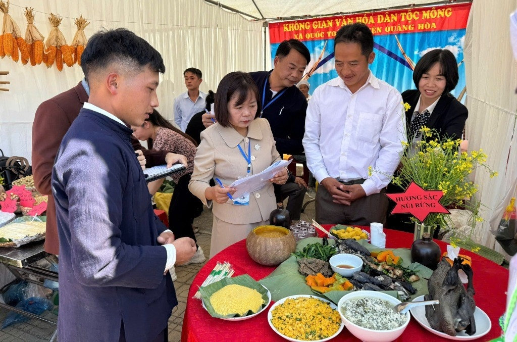 (BCĐ- Tin chuyên đề BDT Cao Bằng) Cao Bằng: Rộn ràng ngày hội văn hóa dân tộc Mông huyện Quảng Hòa năm 2024 2