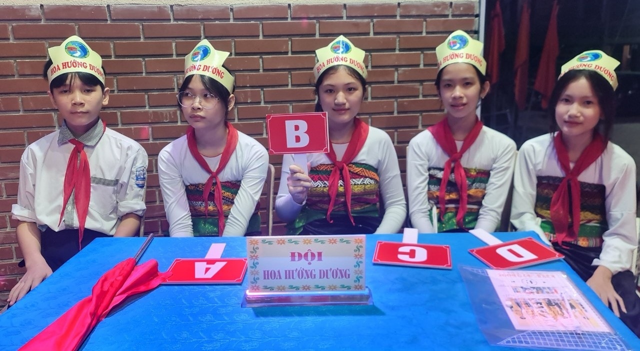 Phần thi trả lời câu hỏi tìm hiểu kiến thức pháp luật của Trường Phổ thông Dân tộc nội trú THCS huyện Thạch Thành năm 2023
