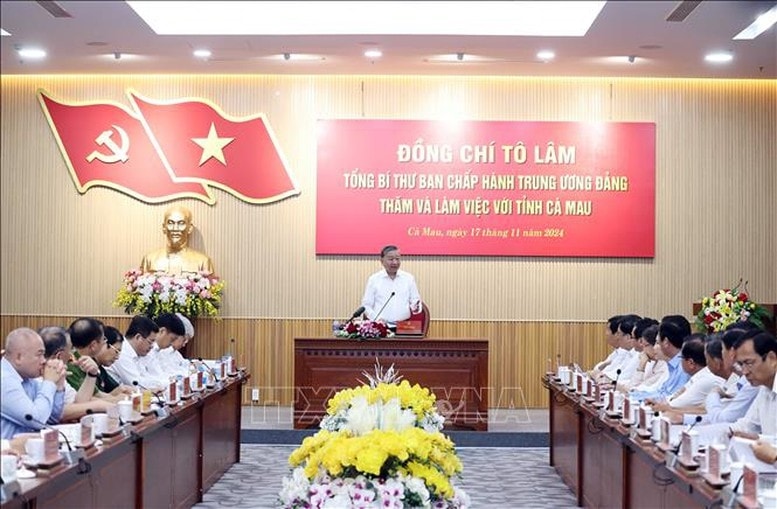 Tổng Bí thư yêu cầu Cà Mau phát huy hơn nữa vị trí địa kinh tế, quan tâm đến công tác quy hoạch và ưu tiên đầu tư cho hệ thống kết cấu hạ tầng - Ảnh: TTXVN Tổng Bí thư yêu cầu Cà Mau phát huy hơn nữa vị trí địa kinh tế, quan tâm đến công tác quy hoạch và ưu tiên đầu tư cho hệ thống kết cấu hạ tầng - Ảnh: TTXVN