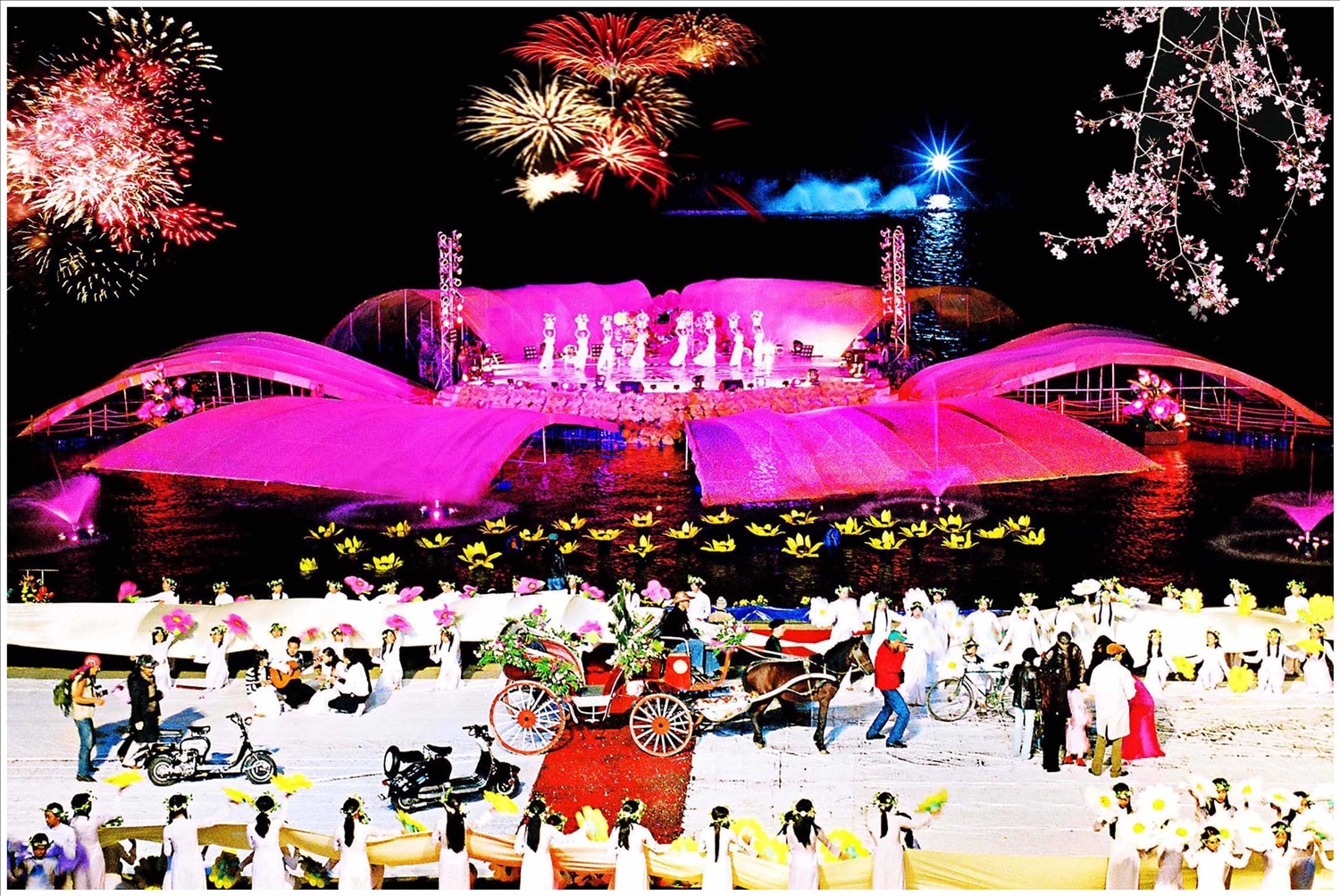 Festival Hoa Đà Lạt lần thứ Nhất năm 2005 Festival Hoa Đà Lạt lần thứ I năm 2005