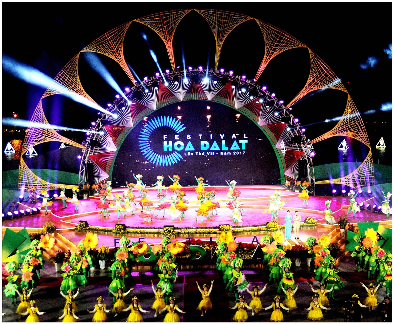 Festival Hoa Đà Lạt lần thứ VII năm 2017 Festival Hoa Đà Lạt lần thứ VII năm 2017