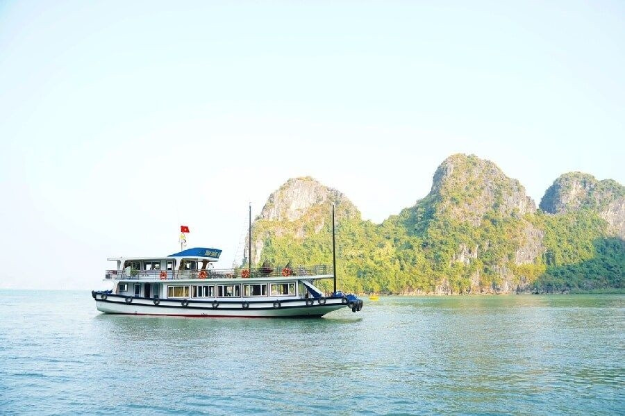 Quảng Ninh hướng tới mục tiêu đón 19 triệu lượt khách trong năm 2024.