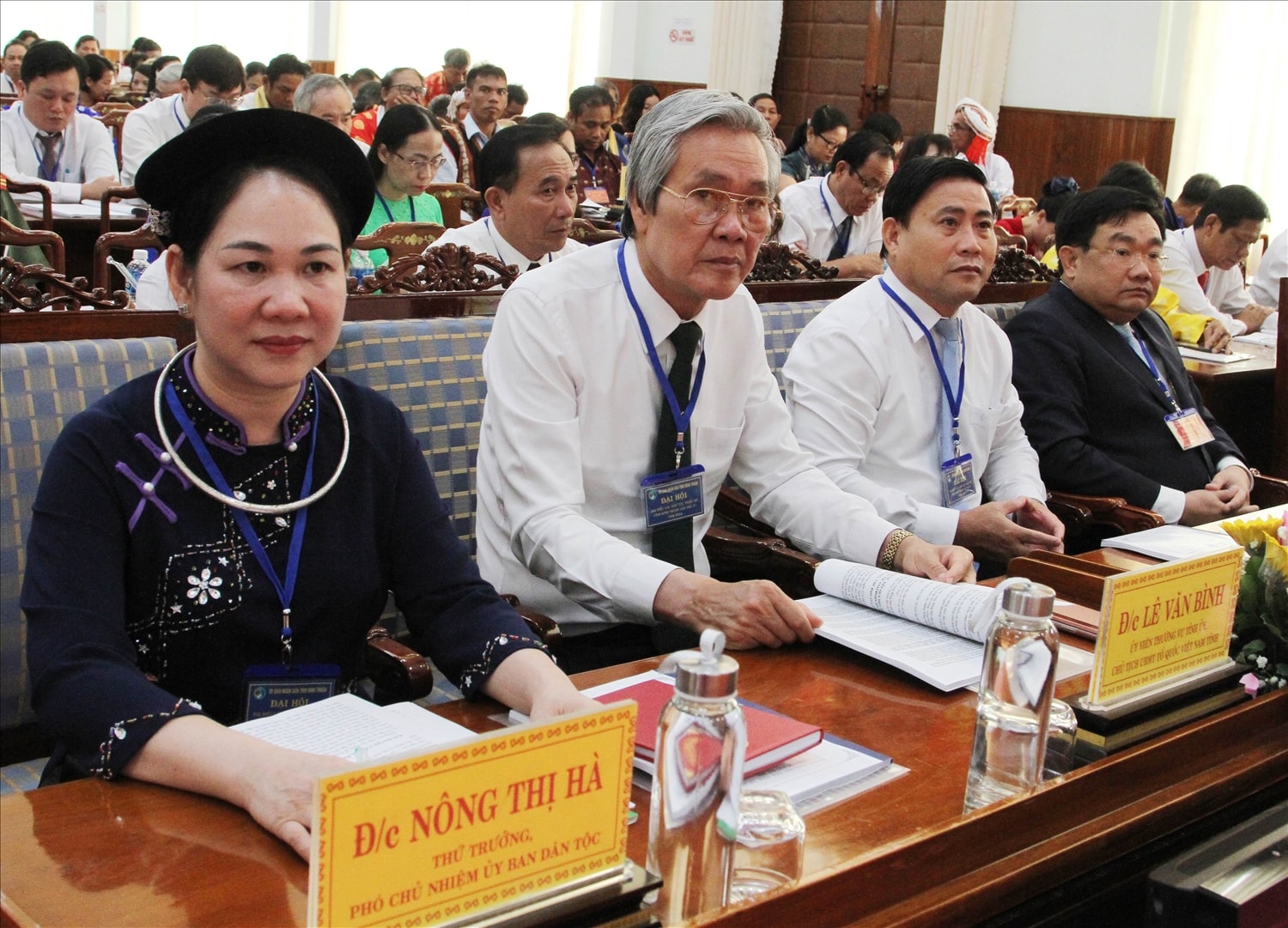 Thứ trưởng, Phó Chủ nhiệm UBDT Nông Thị Hà  tham dự Đại hội.