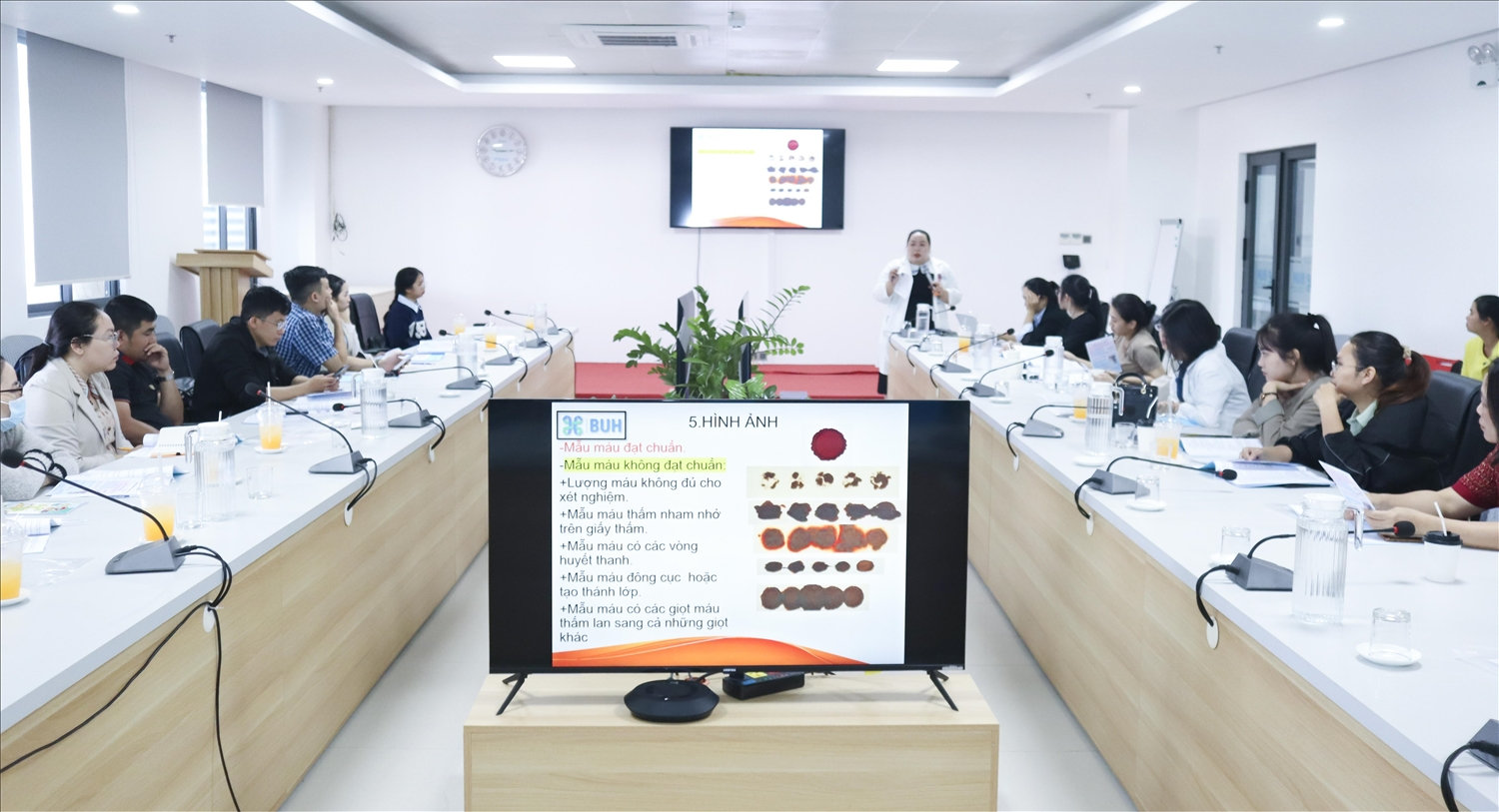 Lớp tập huấn có 26 bác sĩ tại các bệnh viện đa khoa trên địa bàn tỉnh tham gia