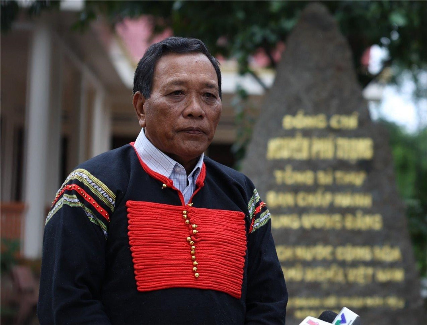 Già làng Y Đhun Hmôk, Người có uy tín buôn Dur 1, xã Dur Kmăl, huyện Krông Ana Già làng Y Đhun Hmôk, Người có uy tín buôn Dur 1, xã Dur Kmăl, huyện Krông Ana