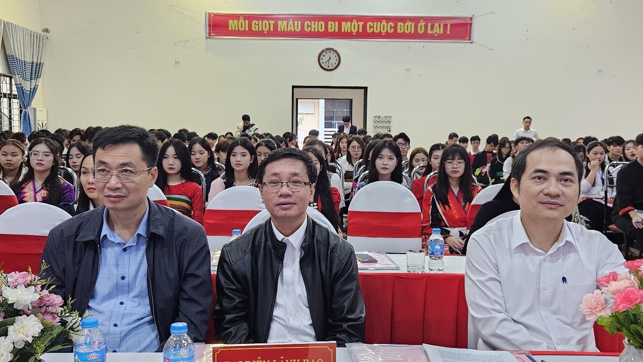 Các đại biểu tham dự lớp tập huấn