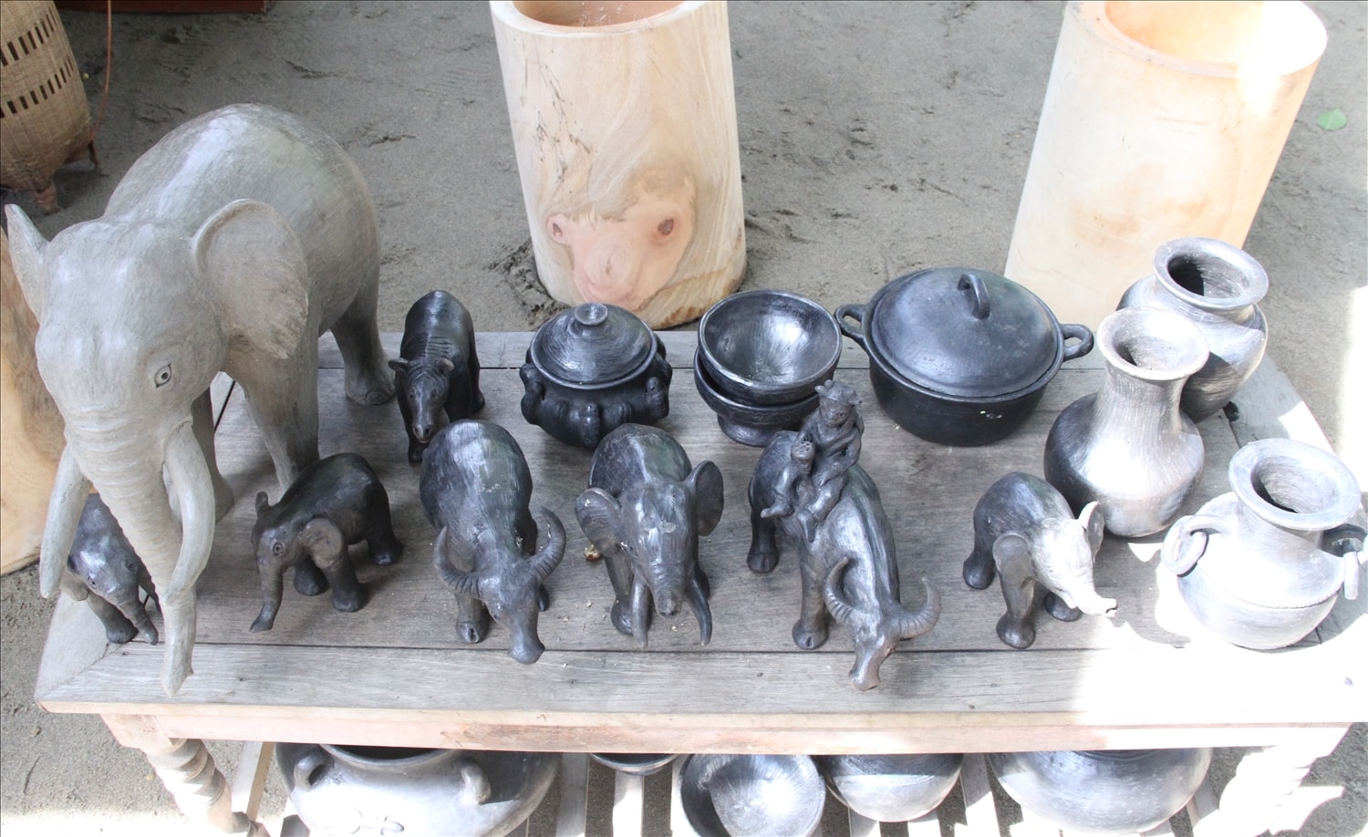 Các sản phẩm gốm hoàn thiện Các sản phẩm gốm hoàn thiện