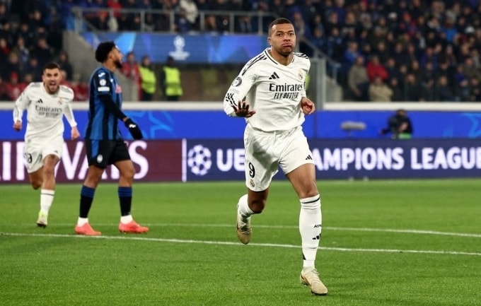 Kylian Mbappe mừng bàn mở tỷ số trận đấu (Ảnh IT) Kylian Mbappe mừng bàn mở tỷ số trận đấu (Ảnh IT)