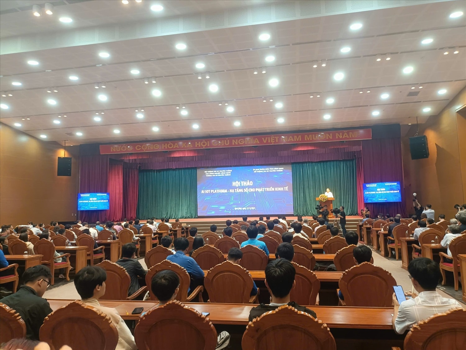 Quang cảnh Hội thảo.