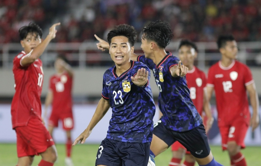 Đội tuyển Lào tạo ra bất ngờ khi đối đầu với Indonesia (Ảnh IT) Đội tuyển Lào tạo ra bất ngờ khi đối đầu với Indonesia (Ảnh IT)